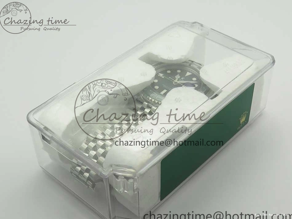 Best AAA Replica Sites GMT-Master Bezel Ceramic Black BPF Bracelet on Green Jubilee 126710 3347 SS Dial A II UrbanChic Black BLRO SS 1225